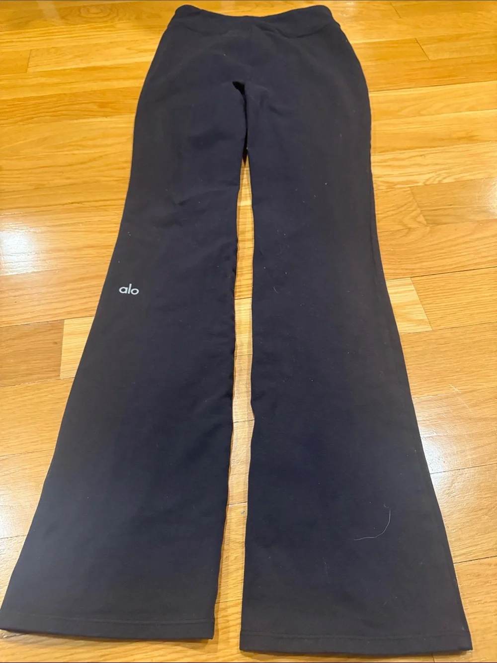 Alo yoga black flare legging size small .